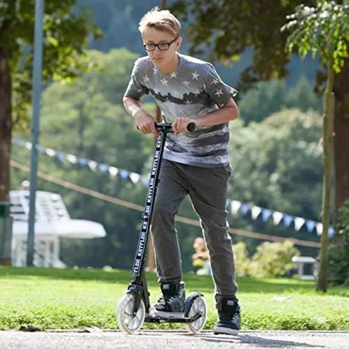 Kettler Kinder Scooter Zero 8 Energy Tretroller Cityroller mit höhenverstellbarem Lenker – stabiler & leichter Klapproller mit Bremse und Ständer – schwarz, weiß & blau