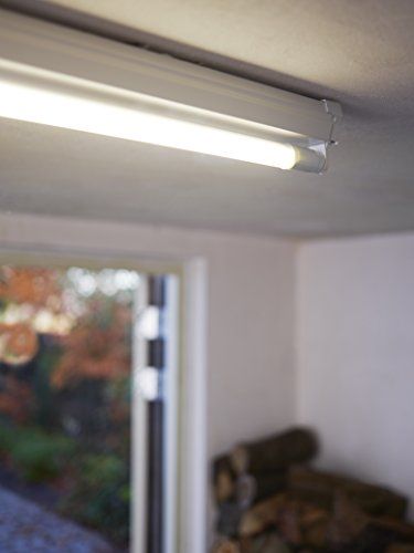 Philips LED Leuchtstoffröhre 600 mm G13 Neutralweiß Leuchtmittel
