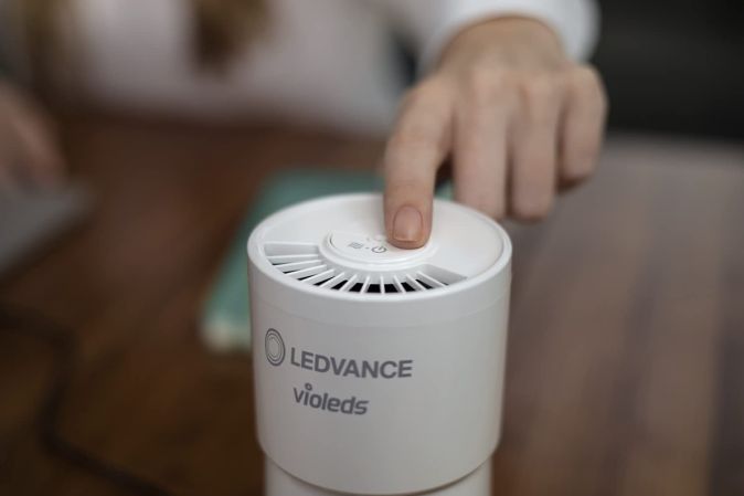 LEDVANCE UVC HEPA Air Purifier Desinfektion Luft LEDVANCE UVC HEPA Air Purifier Desinfektion Luft