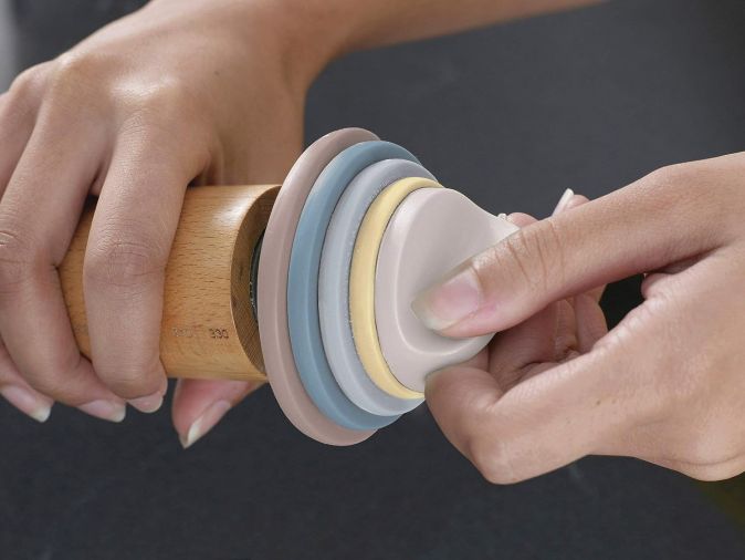 Joseph Joseph, Adjustable Rolling Pin - Pastel Joseph Joseph, Adjustable Rolling Pin - Pastel
