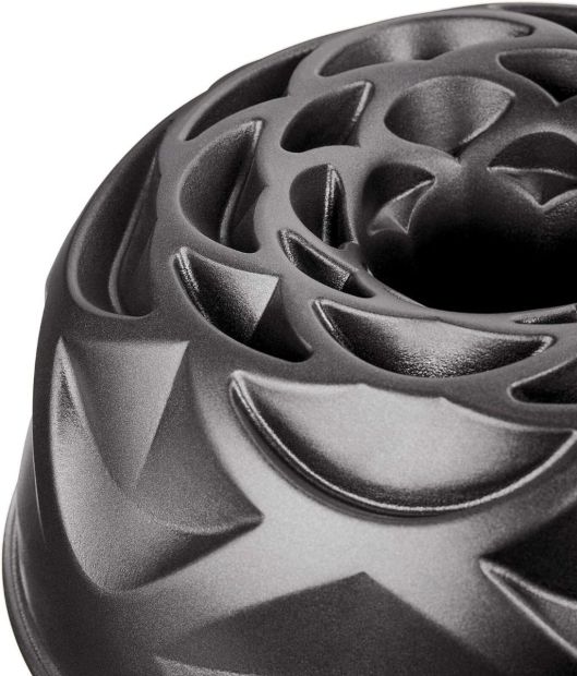 Kaiser Inspiration Design Blumenmuster Gugelhupfform Backform 25cm Kaiser Inspiration Design Blumenmuster Gugelhupfform Backform 25cm