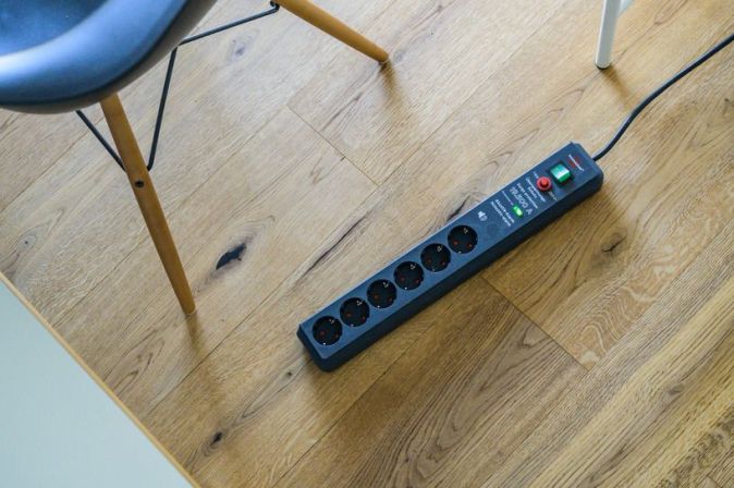 Brennenstuhl Secure-Tec, Steckdosenleiste 6-fach 3m 