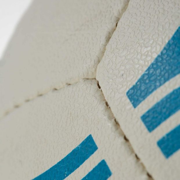 Adidas Tango Sala Fußball Ball Größe 4 Adidas Tango Sala Fußball Ball Größe 4
