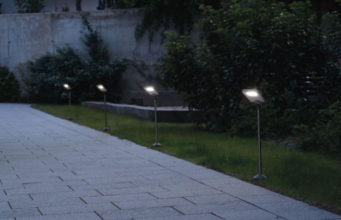 Lutec LED SUN CONNEC MINIS Set aus 2 x Leuchte und Solarpanel
