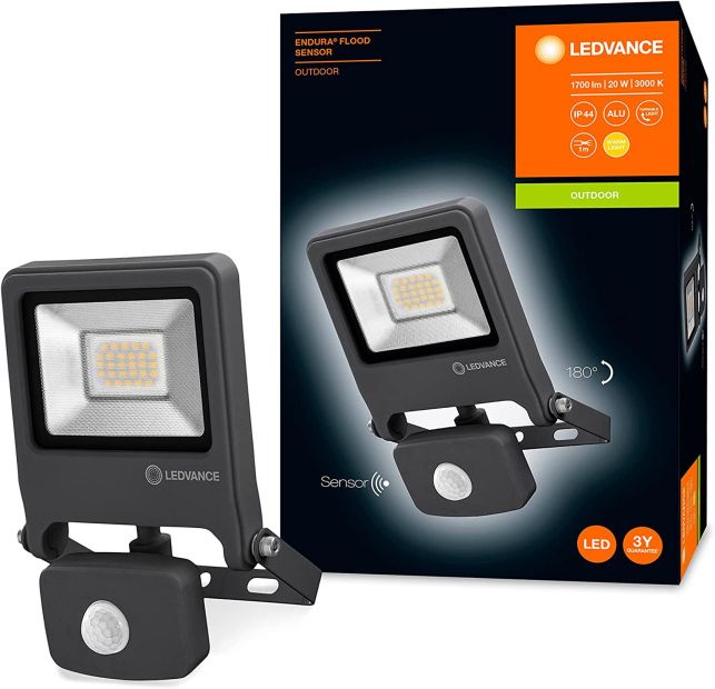 LEDVANCE LED Fluter Außen Strahler mit Bewegungsmelder 20W LEDVANCE LED Fluter Außen Strahler mit Bewegungsmelder 20W
