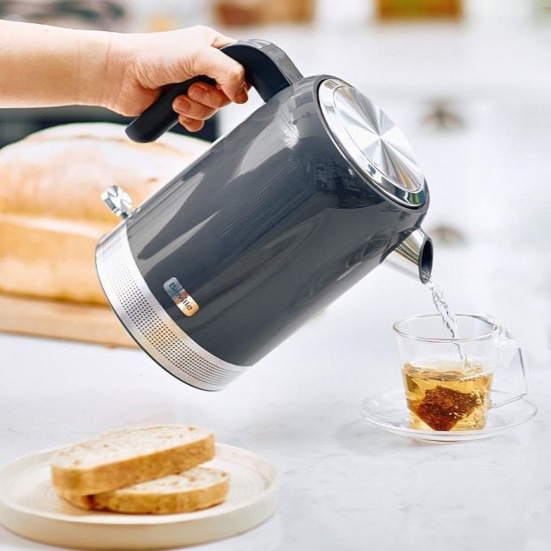 Breville elektrischer Wasserkocher 1.7 L Teekocher