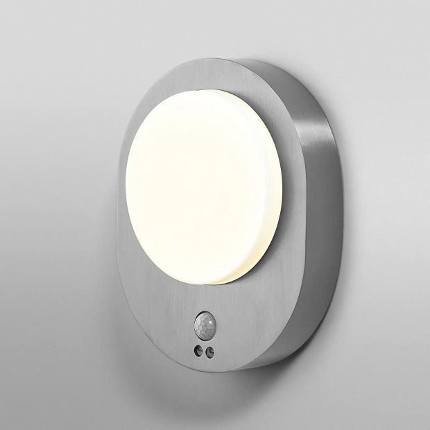Ledvance LED Außenleuchte Wandleuchte mit Bewegungsmelder und Sensor warmweiß 8W Ledvance LED Außenleuchte Wandleuchte mit Bewegungsmelder und Sensor warmweiß 8W