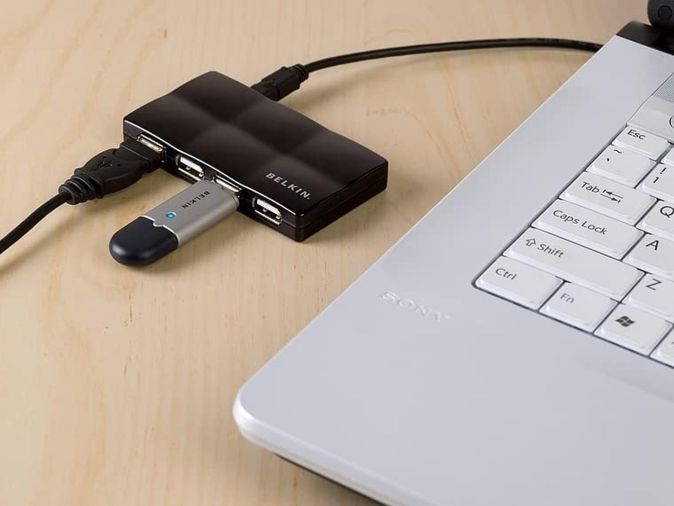 Belkin 7 Port USB Hub Verteiler HIGHSPEED USB 2.0 480Mbit 