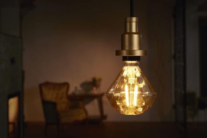 Ledvance LED Pendelleuchte Esszimmer Gold Deckenlampe Aluminium E27 40W Ledvance LED Pendelleuchte Esszimmer Gold Deckenlampe Aluminium E27 40W