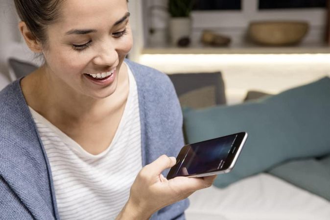 LEDVANCE LED Leuchtmittel E27 Smart Bluetooth Glühbirne Dimmbar 