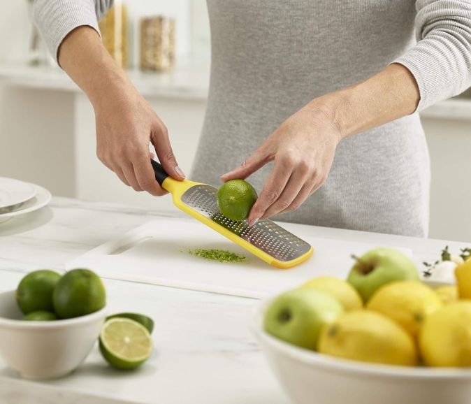 Joseph Joseph, Multi-Grate Paddle Grater - Yellow