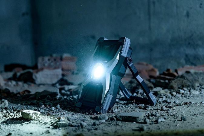 Brennenstuhl Rufus 3010 Akku LED Strahler Dimmbar 70W Mobiler Baustrahler
