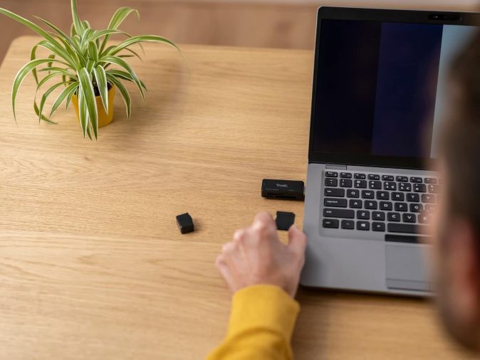 Trust Nanga Speicher-Kartenleser USB 2.0 Stick Kartenlesegerät