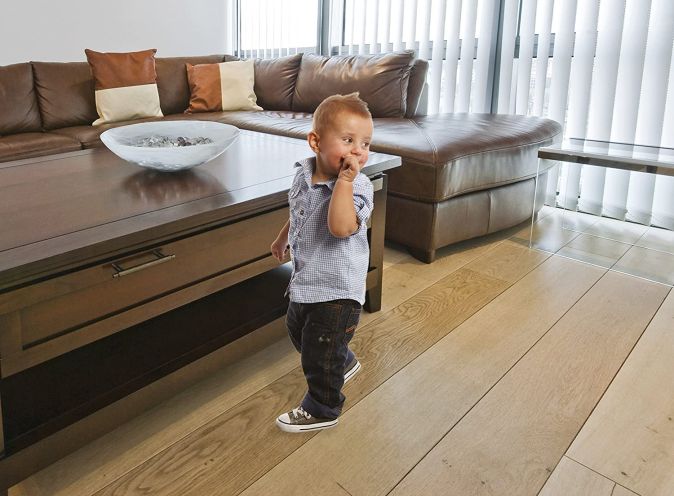 Dreambaby G812 200cm Rolle Selbstklebender Kantenschutz Grau