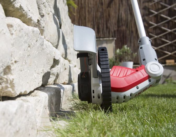 IKRA Elektro Rasentrimmer Grastrimmer Freischneider Doppelfaden 600 W IKRA Elektro Rasentrimmer Grastrimmer Freischneider Doppelfaden 600 W