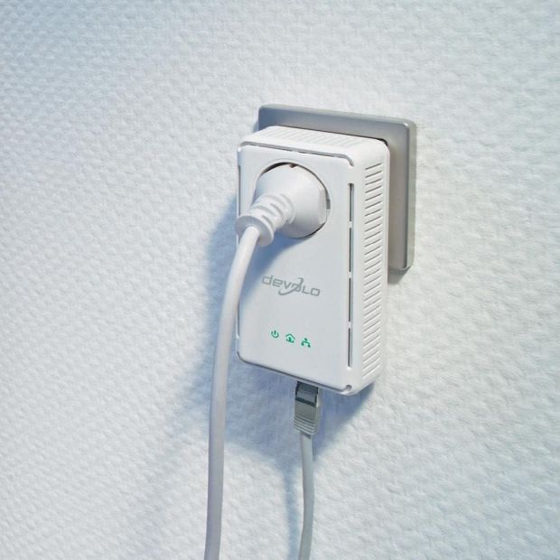 Devolo dLAN 200 AVplus Starter Kit Generalüberholt (2 Stück) Devolo dLAN 200 AVplus Starter Kit Generalüberholt (2 Stück)
