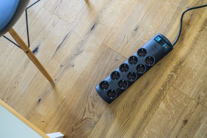Brennenstuhl Primera-Line Steckdosenleiste 10-Fach Mehrfachsteckdose 