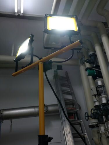 Brennenstuhl Doppel LED Fluter Baustrahler 2x LED mit Stativ Strahler 