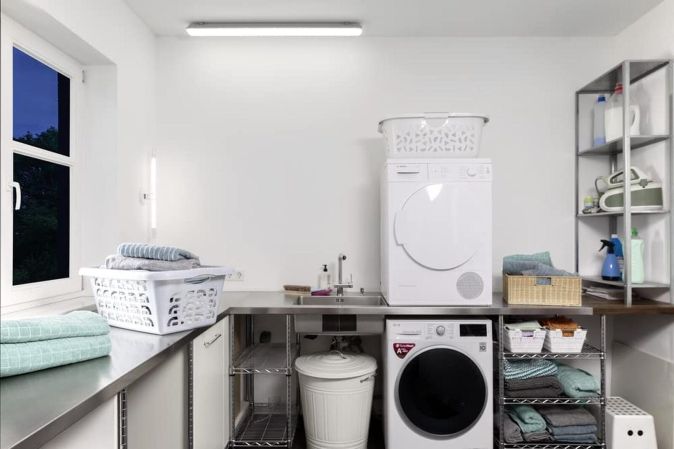 Ledvance LED Feuchtraumleuchte 60cm Wannenleuchte 18W Ledvance LED Feuchtraumleuchte 60cm Wannenleuchte 18W