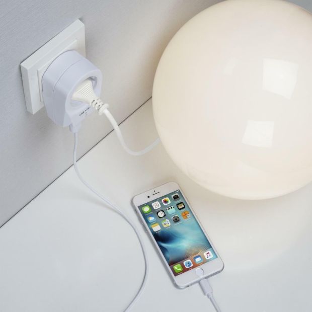 Hama Steckdosenadapter mit 2x USB Steckdose Ladegeräte Hama Steckdosenadapter mit 2x USB Steckdose Ladegeräte