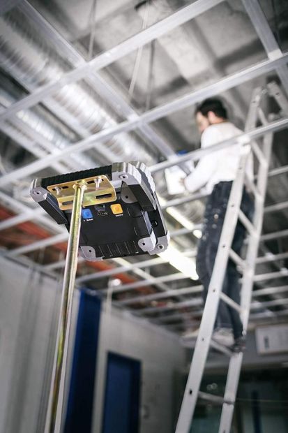Brennenstuhl TORAN 4000 Mobiler Bluetooth Akku LED Baustahler 