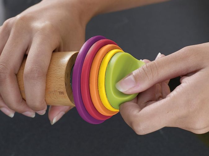 Joseph Joseph Adjustable Rolling Pin - Multi Colour Joseph Joseph Adjustable Rolling Pin - Multi Colour