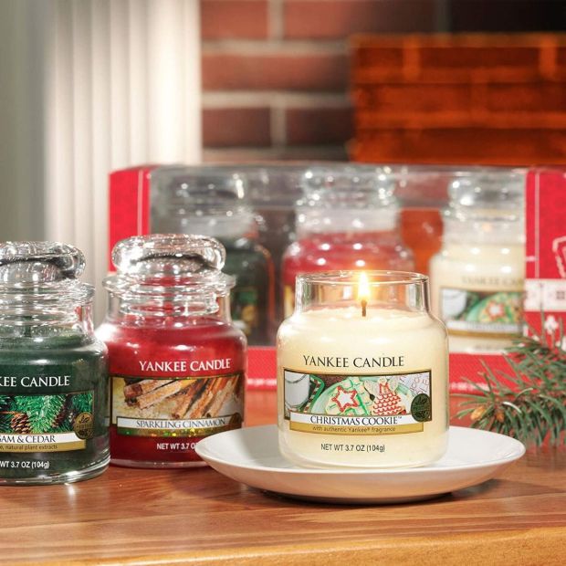 Yankee Candle Duftkerze im Glas Sparkling Cinnamon 24-40 H