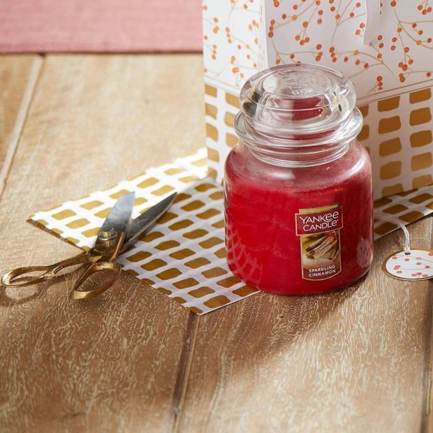 Yankee Candle Duftkerze im Glas Sparkling Cinnamon 24-40 H