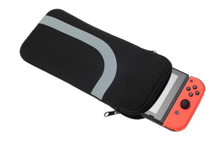 Gioteck Nintendo Switch Schutzhülle Gaming Transporthülle Konsole Schwarz