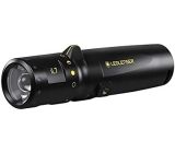 LEDLENSER iL7 LED Taschenlampe Hell Licht Fokussierbar inkl. Batterie