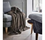 BUGATTI Kuscheldecke 150 x 200 cm – kuschelweiche Wohndecke grau XL